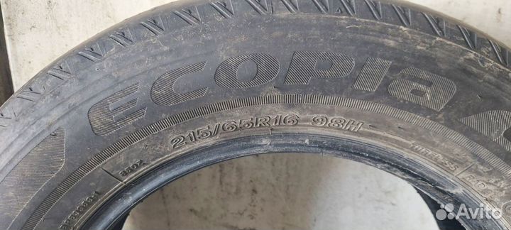 Bridgestone Ecopia EP850 215/65 R16 98H