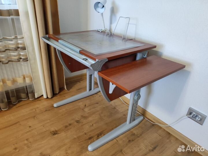 Растущая парта дэми