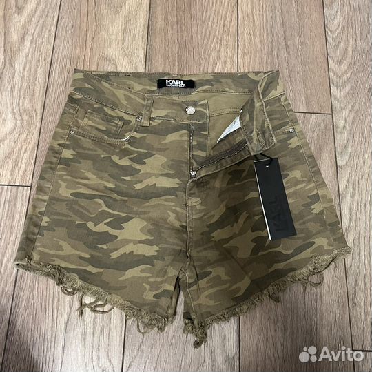 Шорты женские