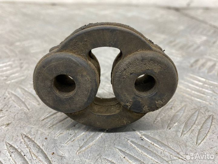 Б/У подушка глушителя (крепления, кронштейн