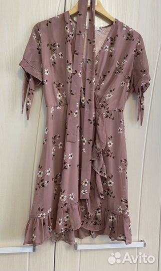 Платье женское