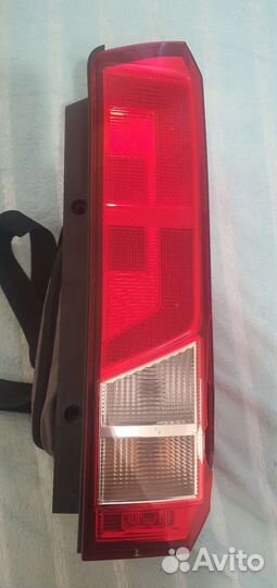 Фара правая Volkswagen crafter