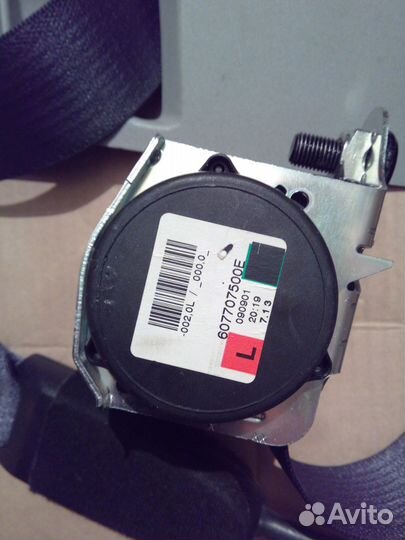 Opel Corsa D передний левый ремень безопасности