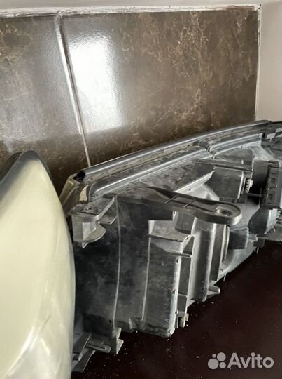 Фары на lend cruiser 200