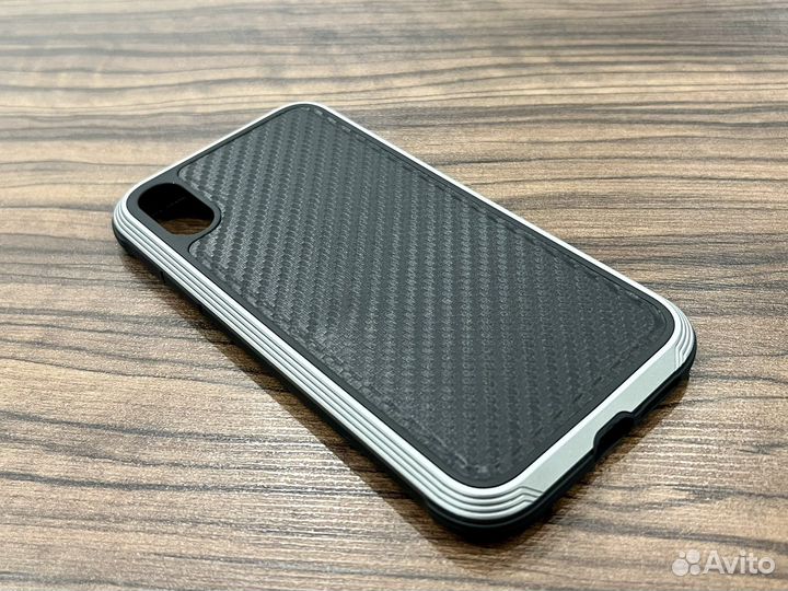 Чехлы iPhone XR pitaka, doria
