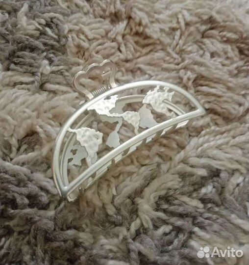 Крабик для волос