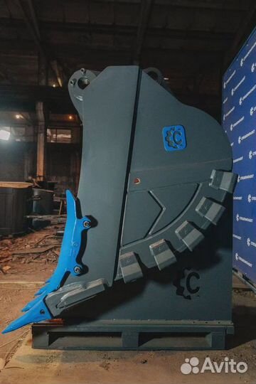 Запчасть экскаватора