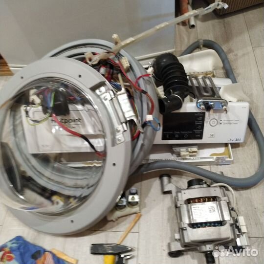 Запчасти стиральная машина hot.ariston rst 7029