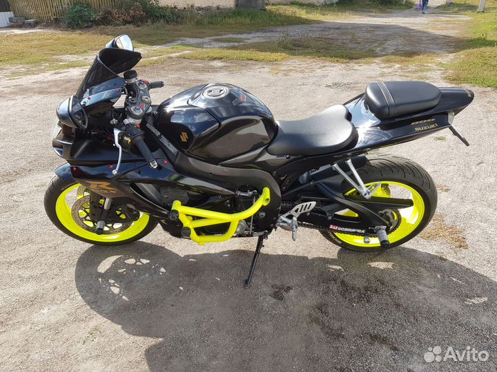 Suzuki GSX R600 k6