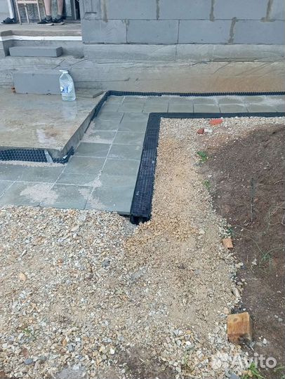 Бригада строителей