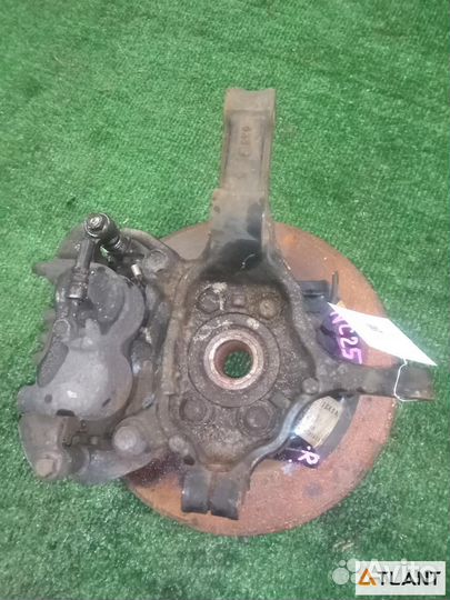 Ступица передняя правая nissan serena