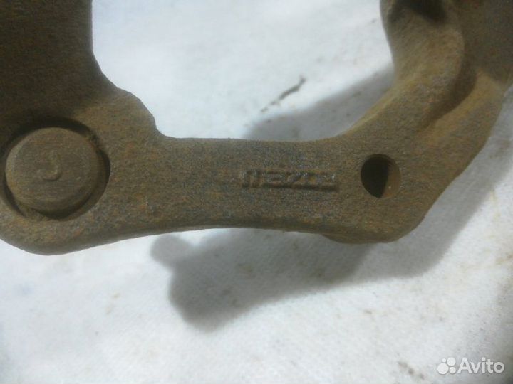 Кулак поворотный задний левый Mazda 6 GH 2007-2013