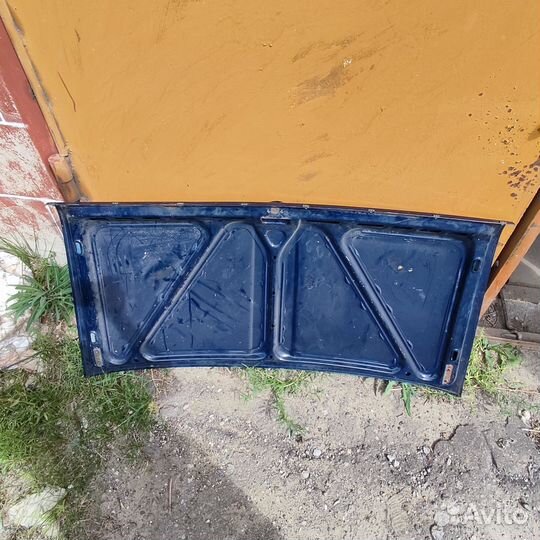 Крышка багажника 2103