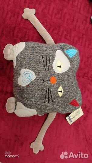 Подушка для интерьера