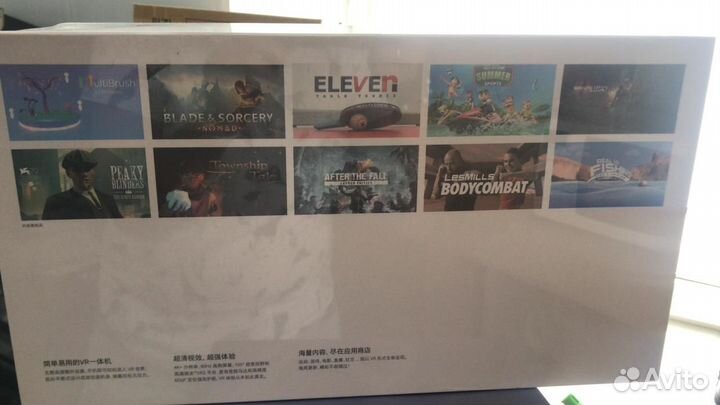 Очки, шлем виртуальной реальности Pico 4