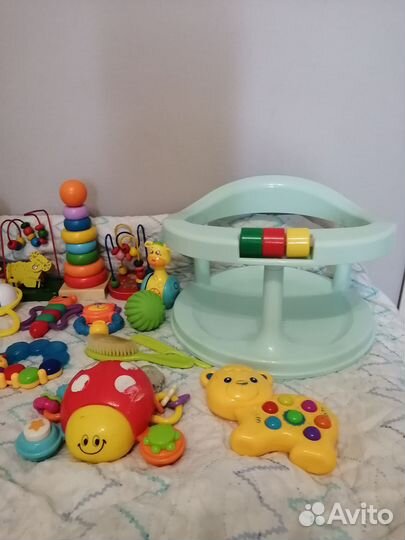 Развивающие игрушки 0+