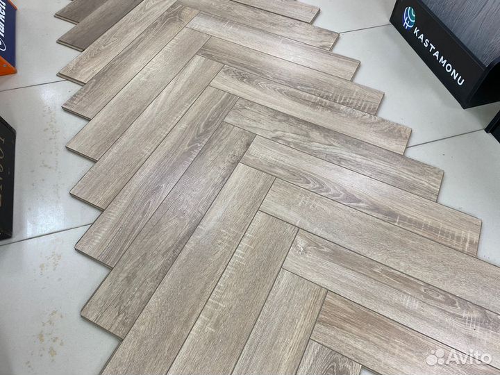 Ламинат английская елочка