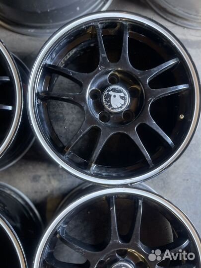 5х100 R15 VAG