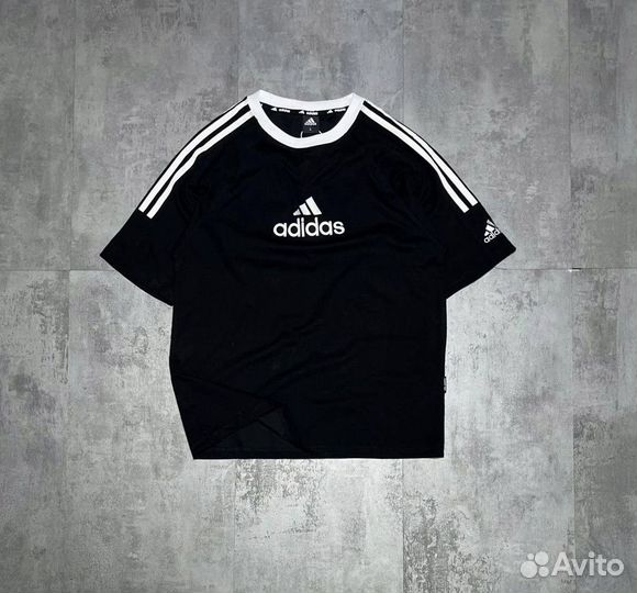 Adidas футболка