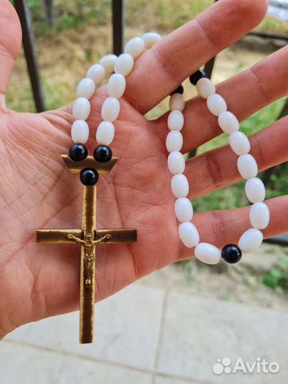 Четки распятие