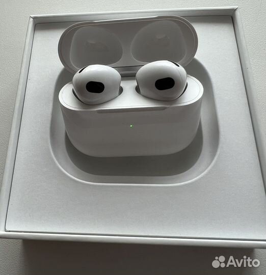 Apple Airpods 3 Один наушник громче