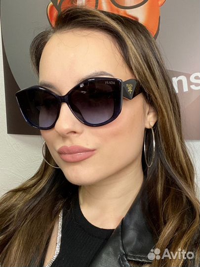 Очки prada