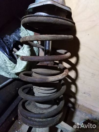 Пружины передние с опорами ваз 2112 (2110, 2111)