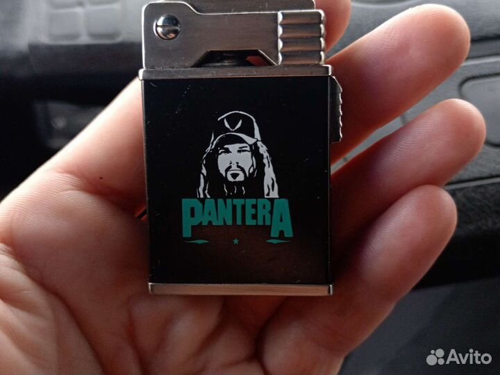 Зажигалка бензиновая