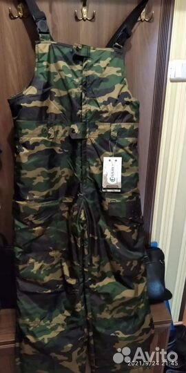 Комбинезон зимний фирмы 