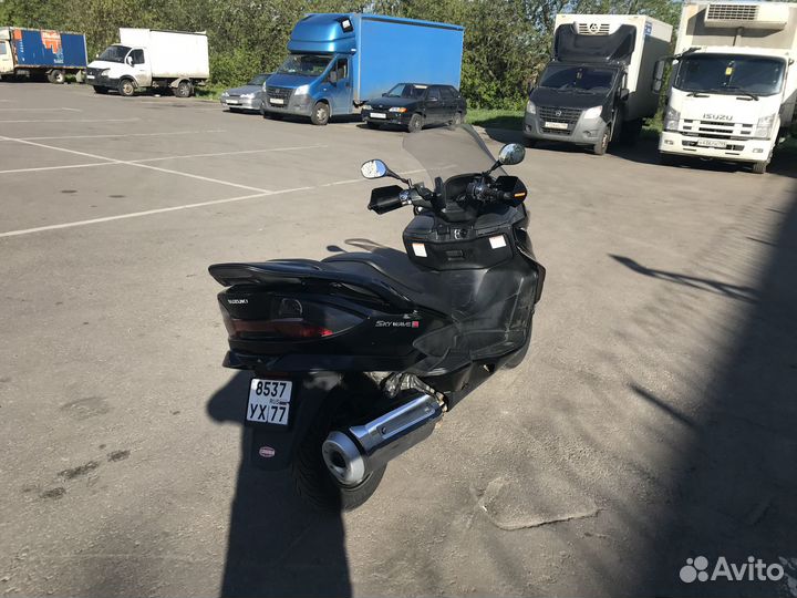 Suzuki Burgman (SkyWave) 400