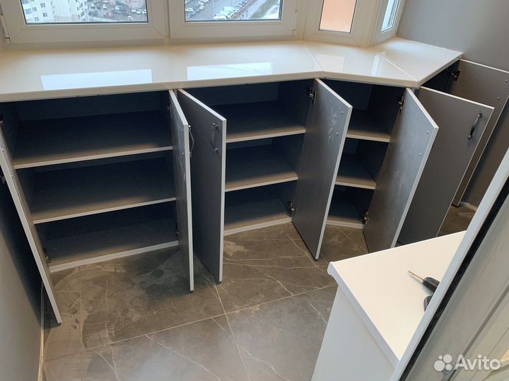 Тумба на балкон на заказ