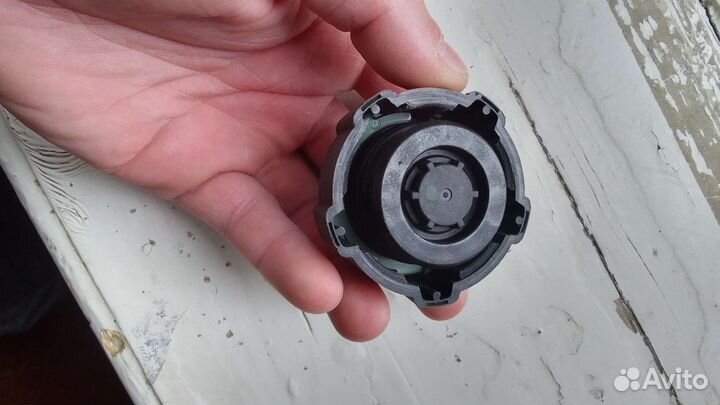 Крышка расширительного бачка Megane 2