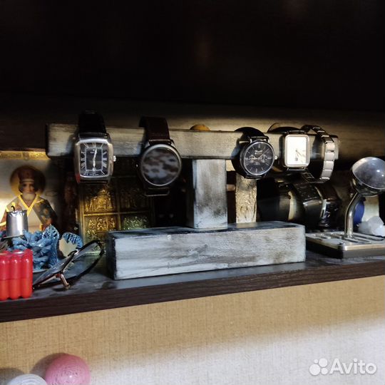 Подставка для часов