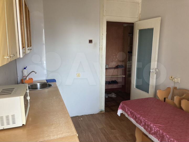 3-к. квартира, 64 м², 9/9 эт.