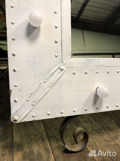 Гримерное зеркало