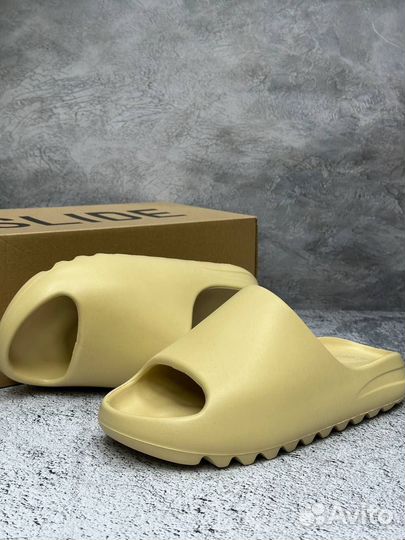 Сланцы Adidas Yeezy Slide