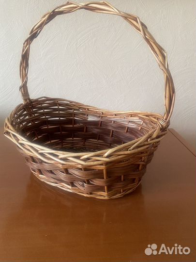 Корзина плетеная