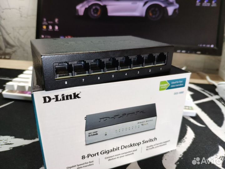 Гигабитный коммутатор D-link