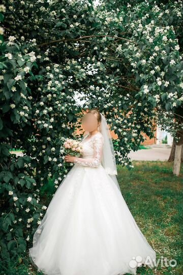 Свадебное платье