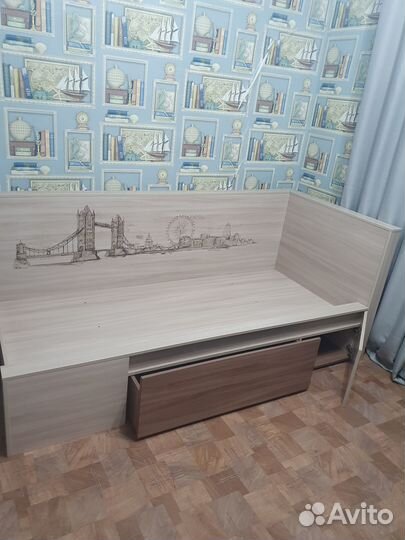 Детская кровать бу