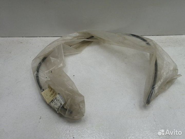 Молдинг лобового стекла Opel Corsa D