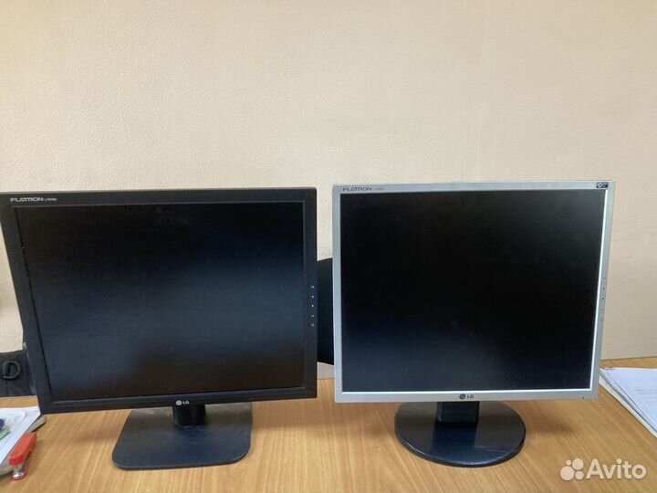 Продам монитор для пк