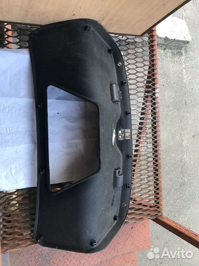 Обшивка багажника audi a8d3