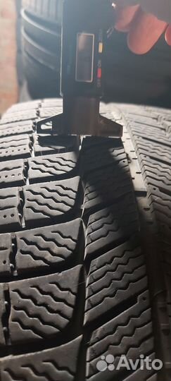 Michelin X-Ice XI3 225/45 R18 95H