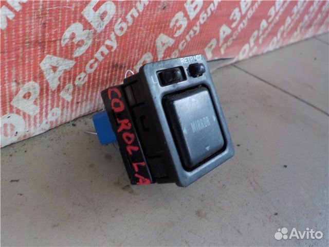 Блок регулировка зеркал Toyota Corolla AE110