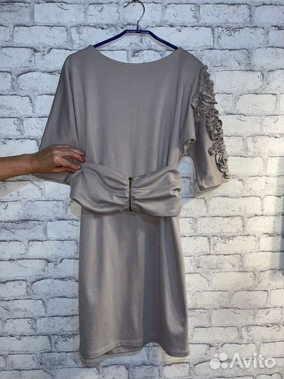 Платье женское 46 48