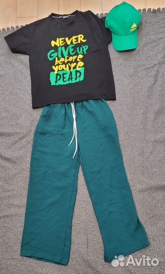 Одежда для девочки пакетом 146-152