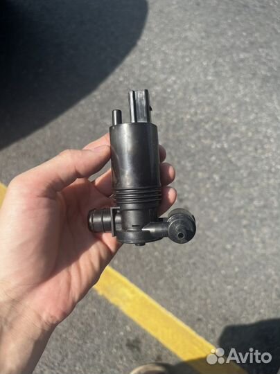 Новый мотор омывателя Range Rover