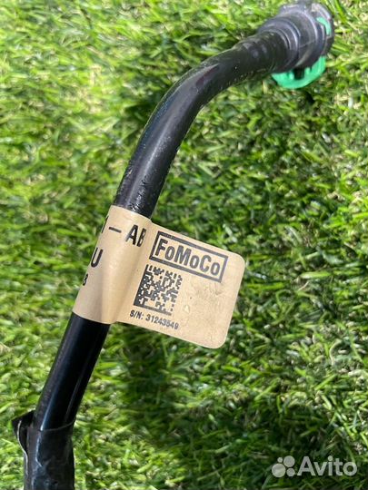 Трубка вакуумного насоса Ford Mustang 6 S550 рест