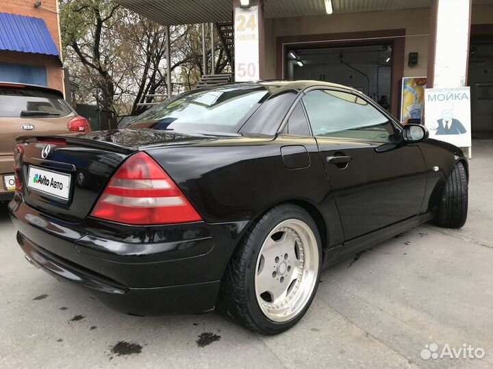 Mercedes-Benz SLK-класс 2.3 AT, 1997, 300 000 км